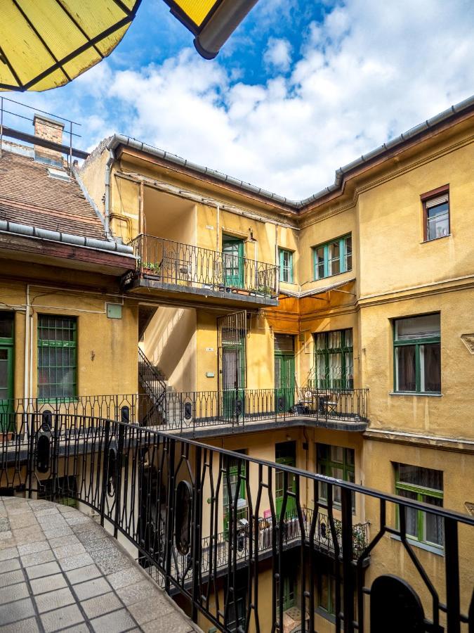 Appartement The Birdcage à Budapest Extérieur photo
